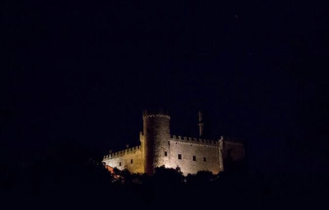 Casa Rural Castillo De Caceres Luaran gambar
